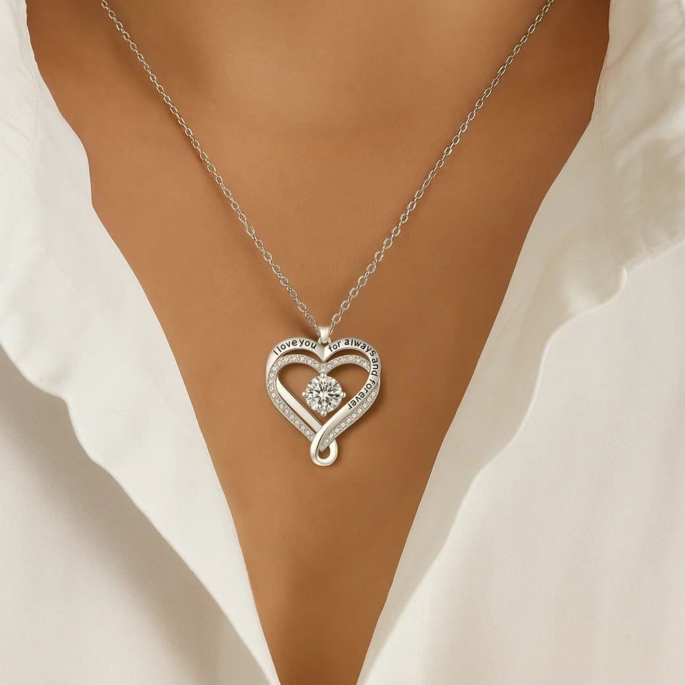 Rosa Eterna + Collar - Flor Preservada en Cúpula de Cristal