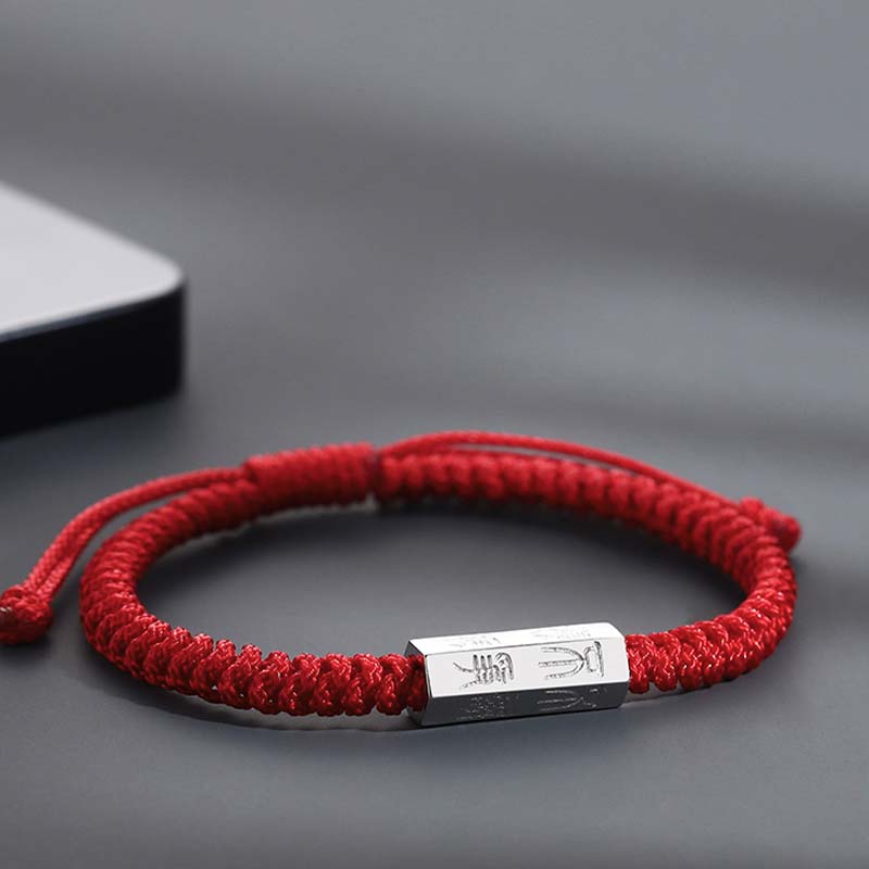 manilla hilo rojo
